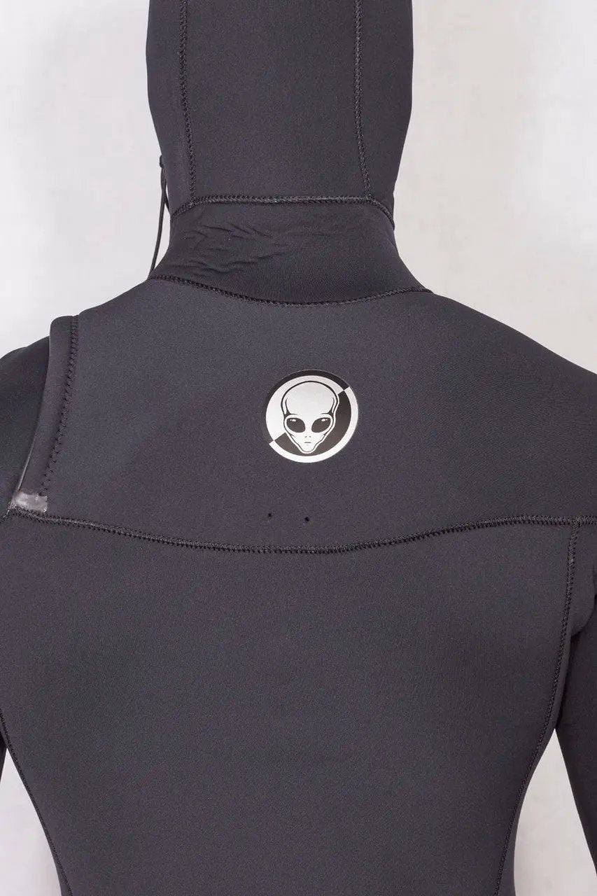 Lunasurf all 4mm hooded wetsuit
