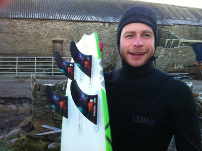Alex Sutherland riding the Lunasurf quad fins