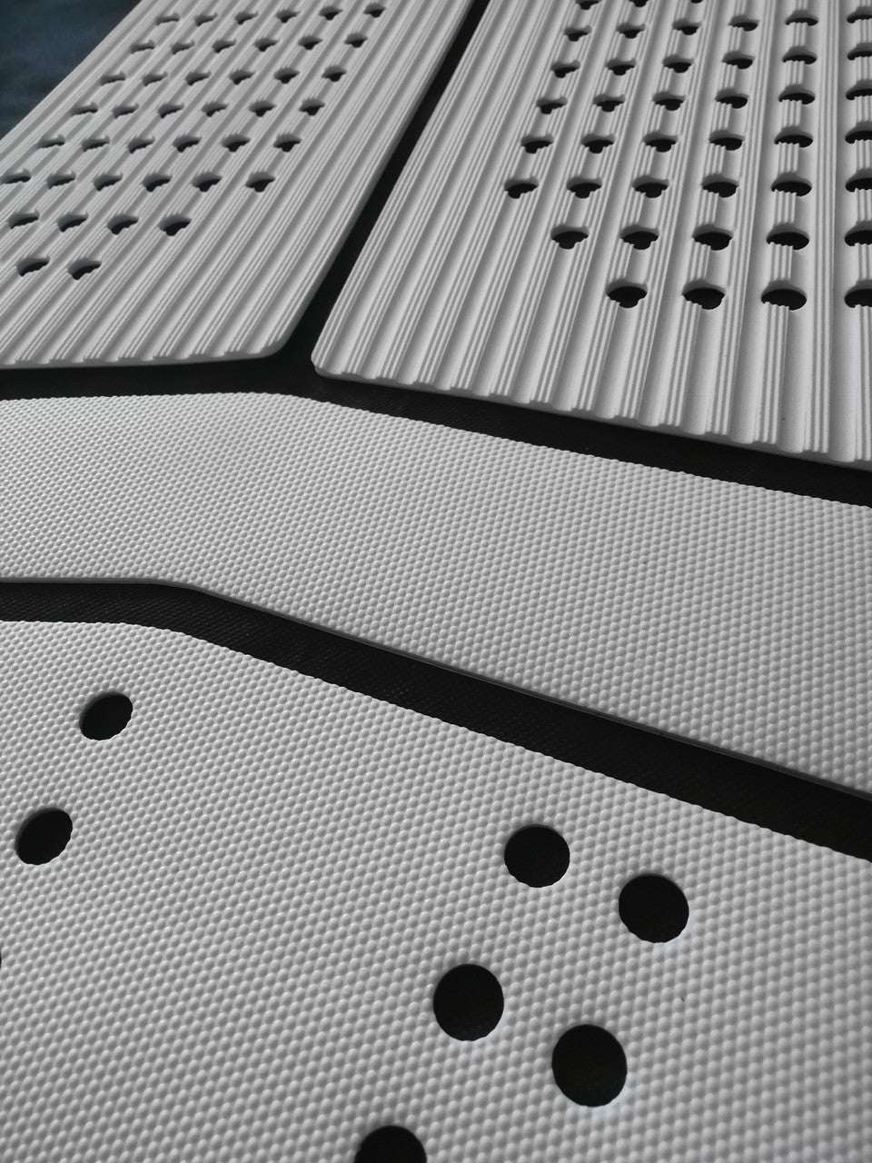 A-51 Landing Pad – 4-Piece Front Pad White