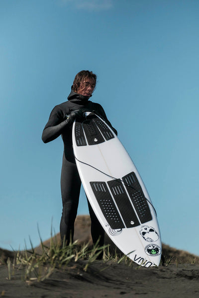 A-51 surfboard Tail Pad Black - Lunasurf