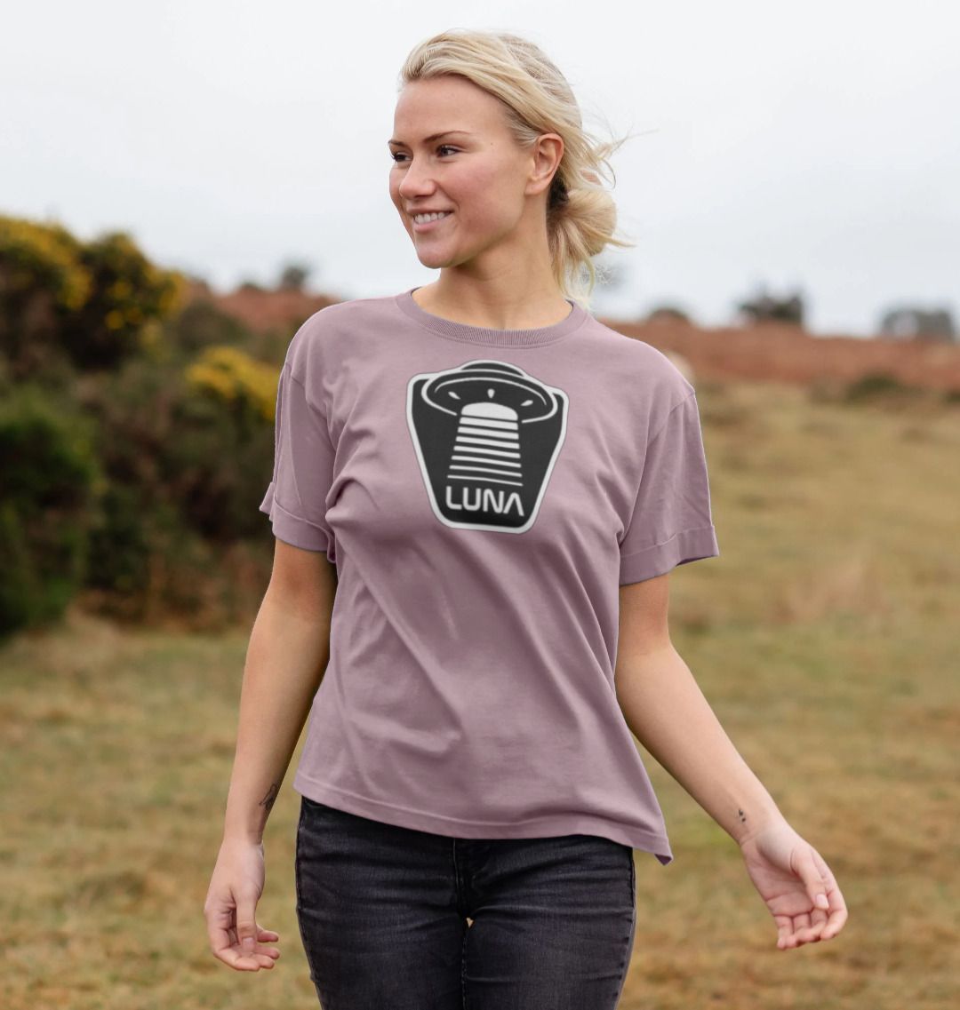 Womens Relaxed Fit Tee 'UFO Beam'